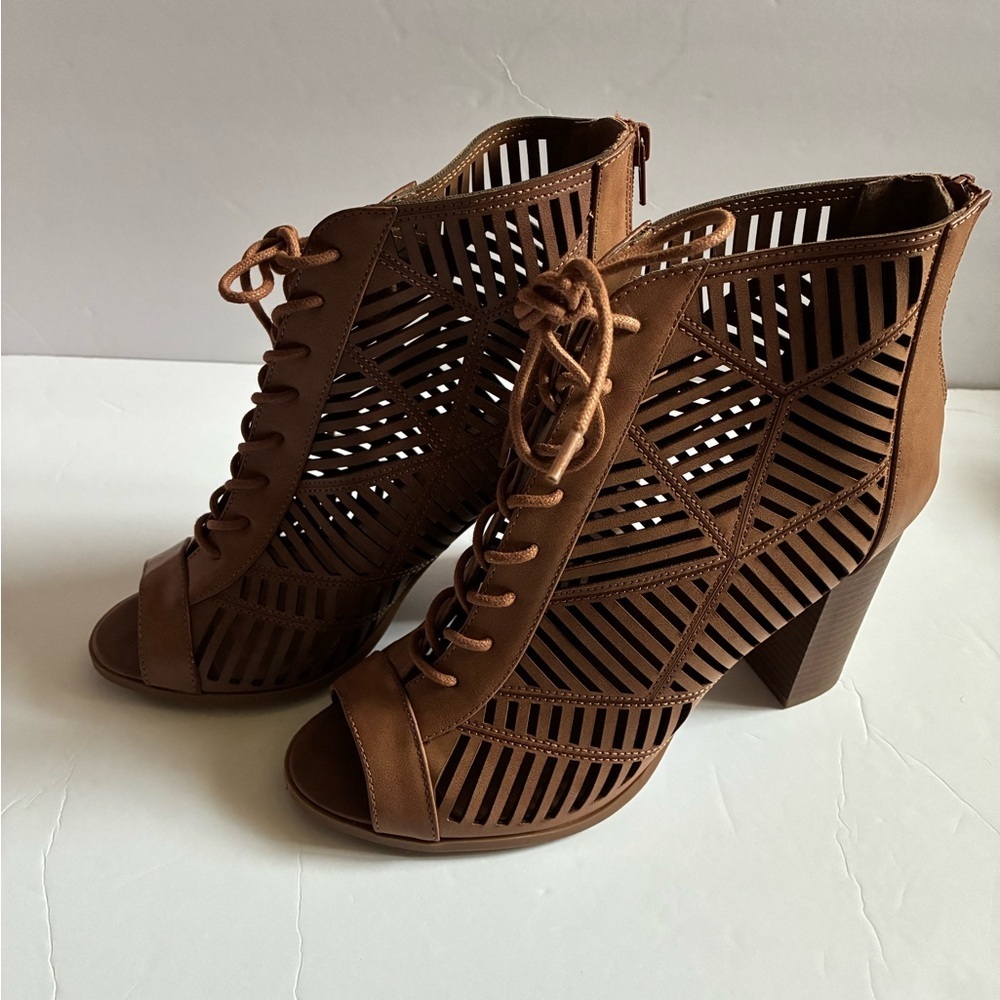 Brown Lace-Up Heeled Sandals - Picture 5 of 6
